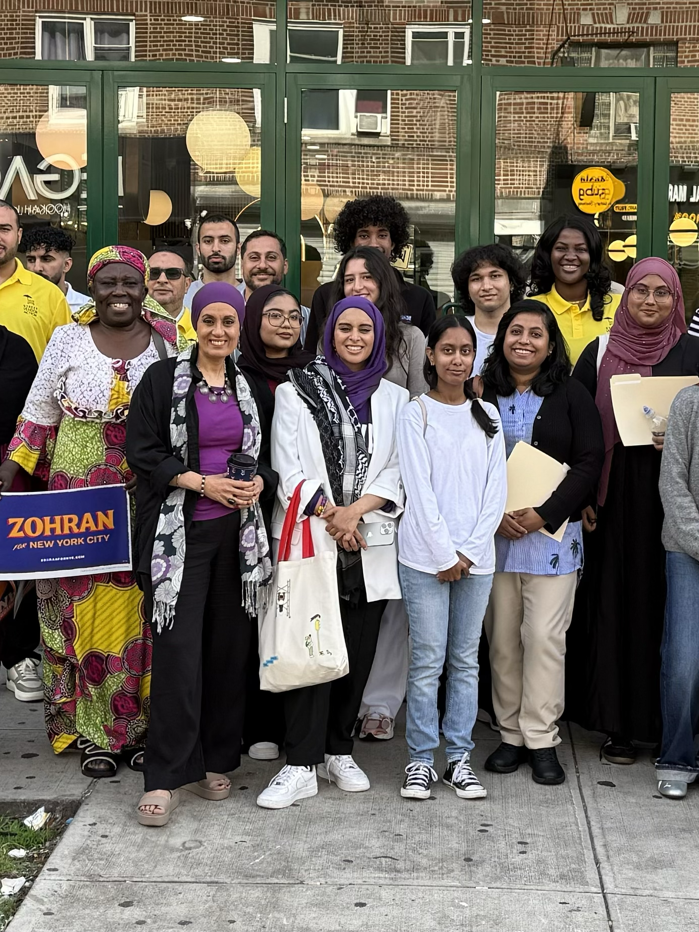 Canvass launch photo 2